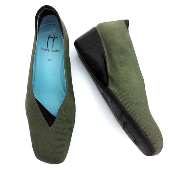 Thierry Rabotin - Green Slip-On Canvas Wedges - Picture 4 of 8